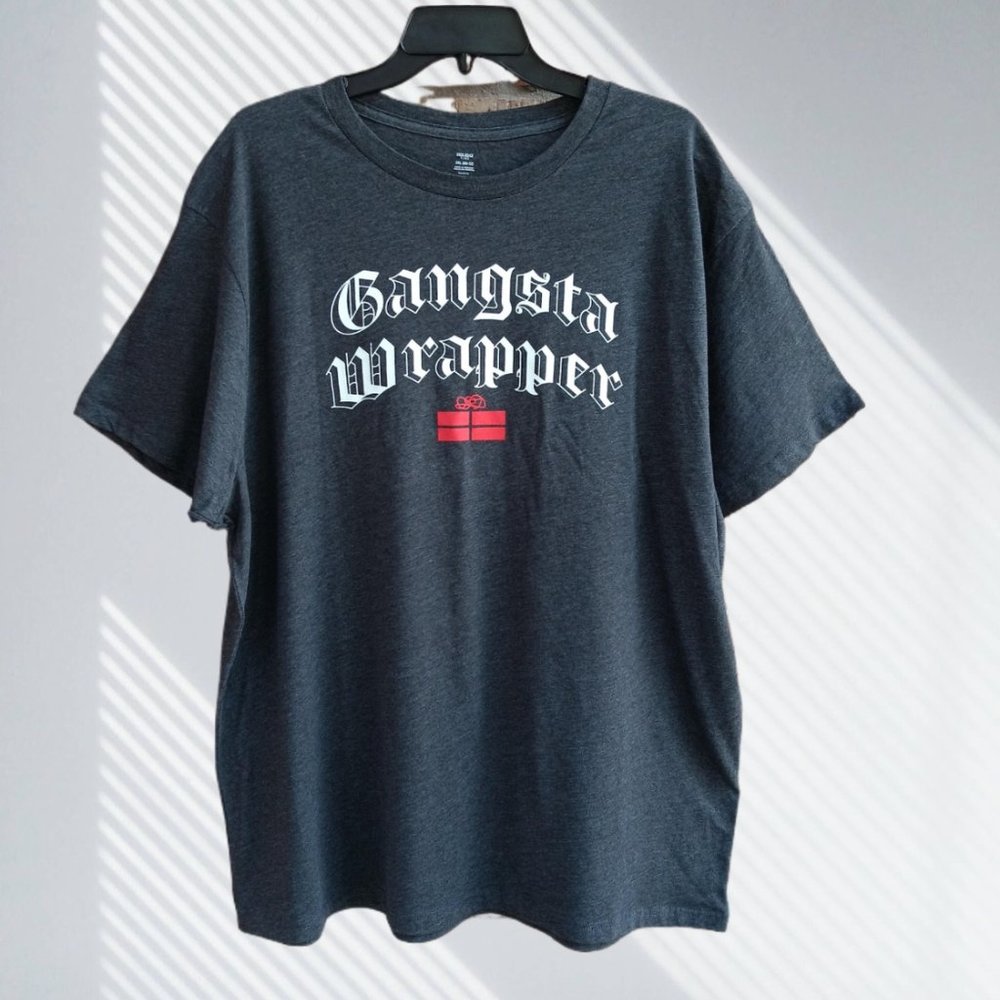 Men's Christmas Gansta Wrapper Graphic Tee Short Sleeve T Shirt Gray Size 2XL